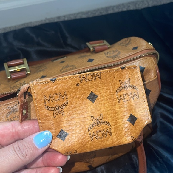 💎AUTHENTIC💎 MCM Cognac Visetos Boston Bag with matching small coin pouch - Picture 11 of 17
